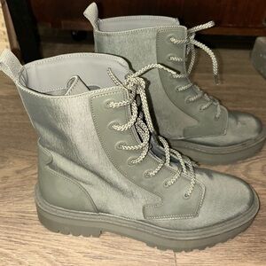 Zara Women’s Khaki Green Lace Up Ankle Boots Size 10.5/EU 41